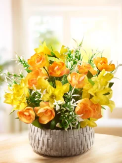Blüten-Arrangement „Rose & Glockenblume“